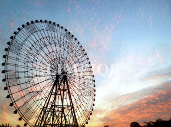 120m Ferris Wheel