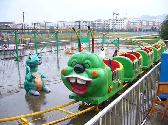 Wacky Worm Roller Coaster