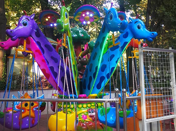 Giraffe Flying Chair