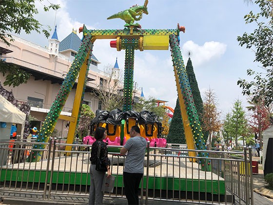 Dinosaur Small Pendulum Rides