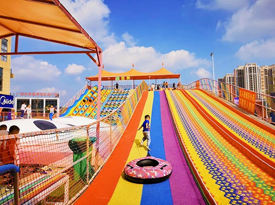 Rainbow slide