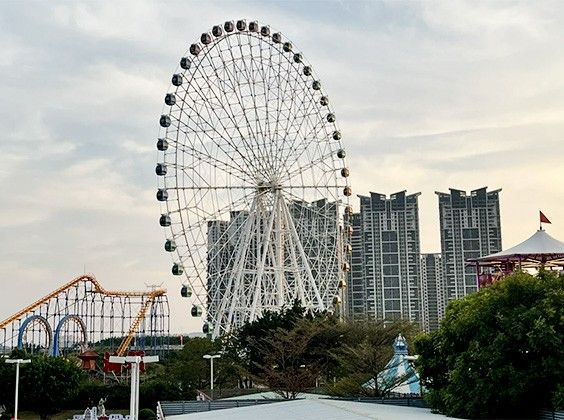 65m Ferris Wheel