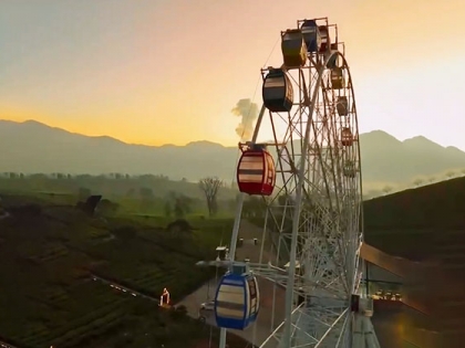 New Landmark at Nimo Highland – Custom Ferris Wheel by LIMEIQI