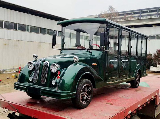Sightseeing Bus