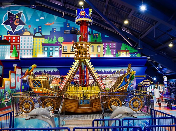 Classic Mini Pirate Ship Ride