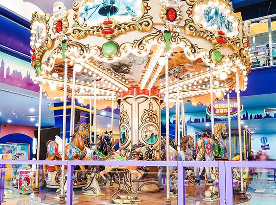 12 Seat Classic Vintage-Style Carousel